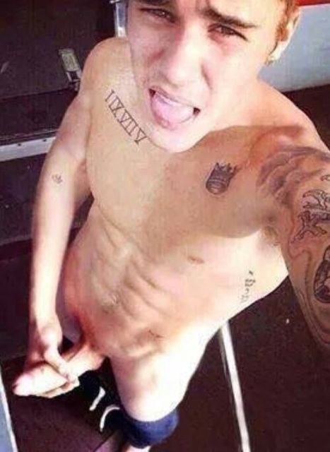 Is this Justin Bieber dick pic real?