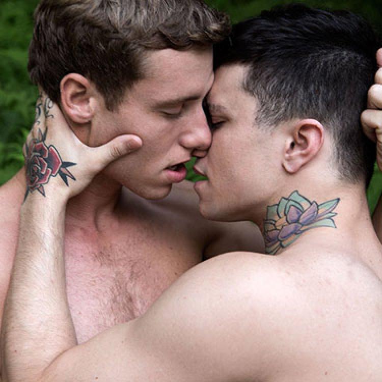 Jake Bass and Justin Matthews flip-fuck - Cocky Boys photo gallery